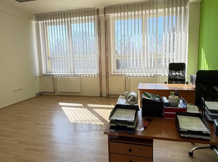 Pronájem kanceláře, 55 m²