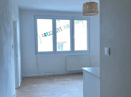 Pronájem bytu, 2+kk, 36 m²