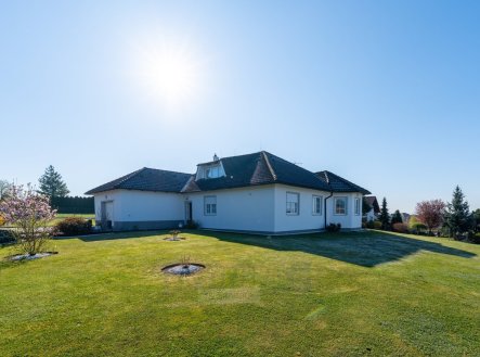 Prodej domu/vily, 397 m²