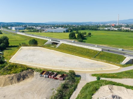 Prodej pozemku pro komerční výstavbu, 6 066 m²