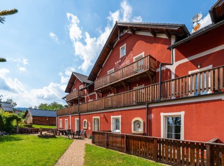 Prodej komerčního objektu, jiný, 900 m²