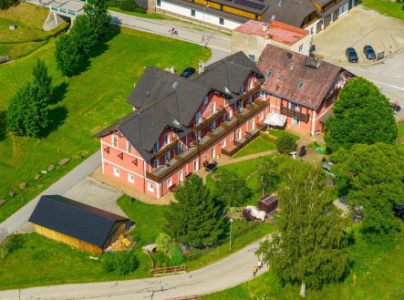 Prodej komerčního objektu, jiný, 900 m²