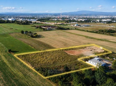 Prodej pozemku pro komerční výstavbu, 11 525 m²