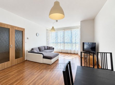 Pronájem bytu, 2+kk, 58 m²