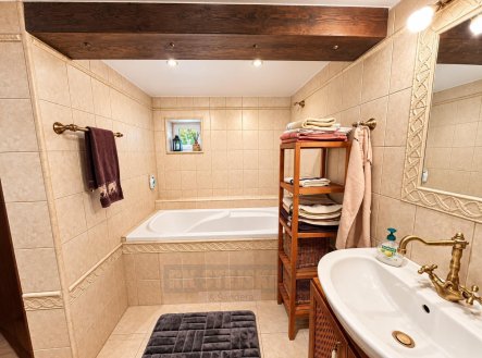 Pronájem domu/vily, 90 m²