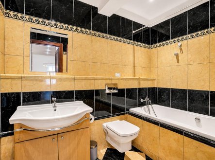 Pronájem bytu, 2+1, 76 m²