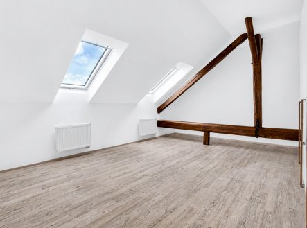 Pronájem bytu, 4+kk, 118 m²