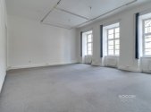 Pronájem kanceláře, 68 m²