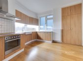 Pronájem bytu, 3+1, 97 m²