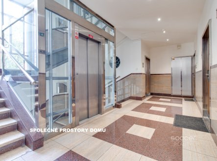 Pronájem kanceláře, 85 m²