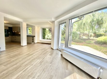 Pronájem domu/vily, 126 m²