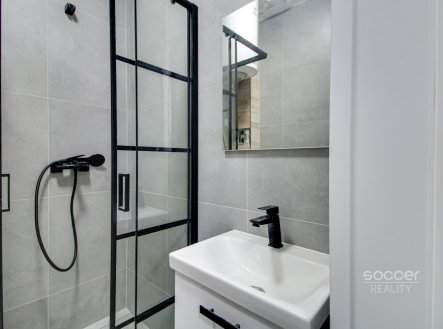 Pronájem bytu, 1+kk, 31 m²