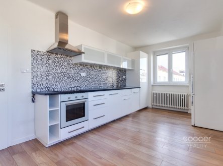 Pronájem bytu, 2+1, 77 m²