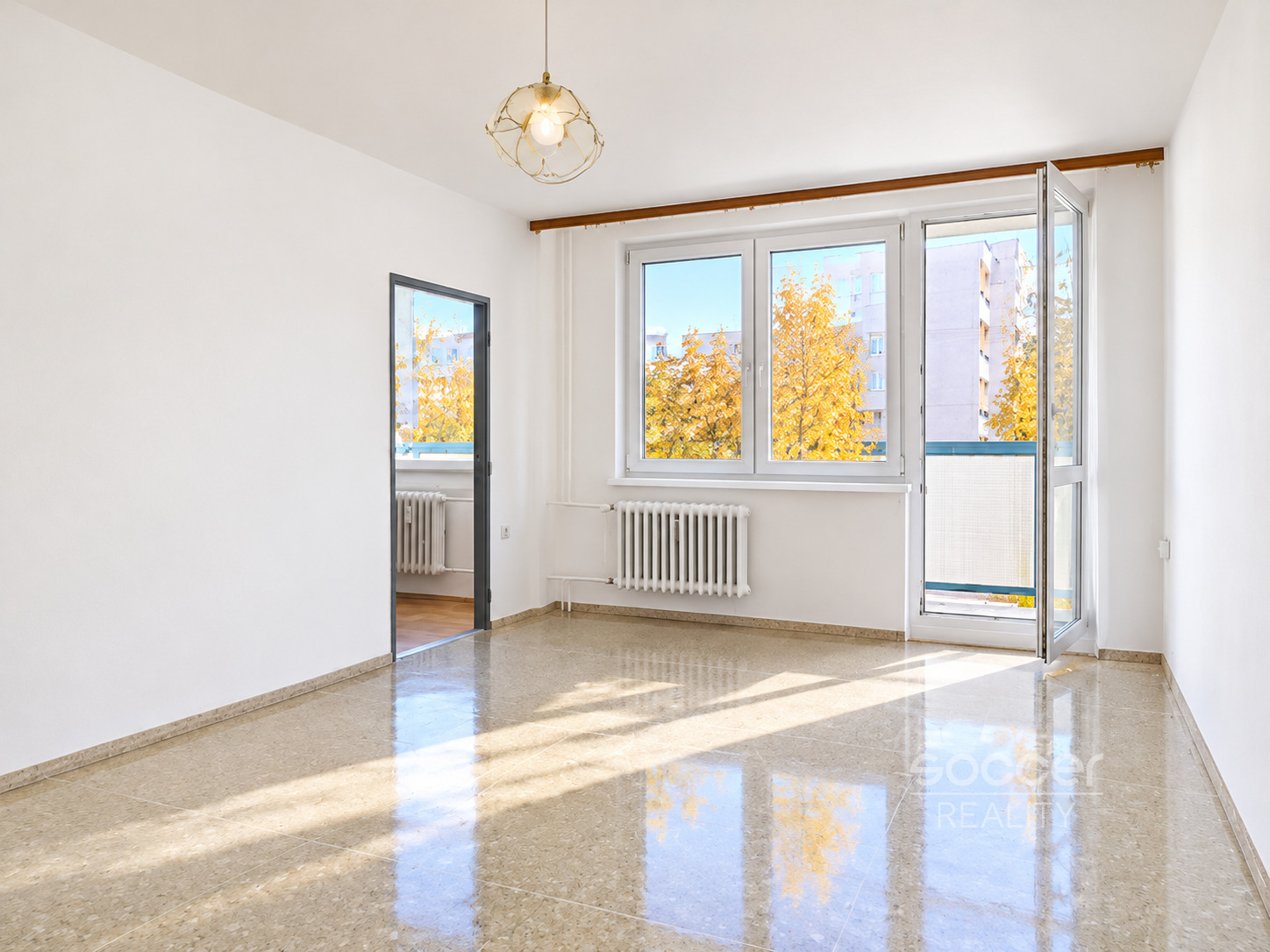 Pronájem bytu 1+kk/L/S, 32 m2, Praha 10 - Záběhlice, ul. Bramboříková.