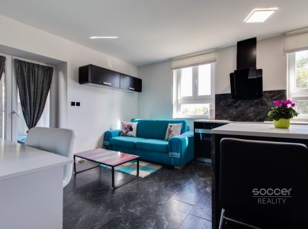 Pronájem bytu, 2+kk, 84 m²