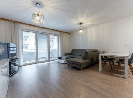 Pronájem bytu, 3+kk, 78 m²