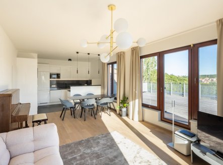 Prodej bytu, 3+kk, 150 m²
