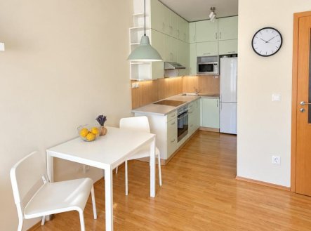 Pronájem bytu, 2+kk, 52 m²