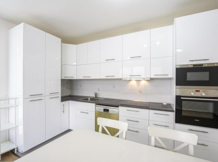 Prodej bytu, 3+kk, 126 m²