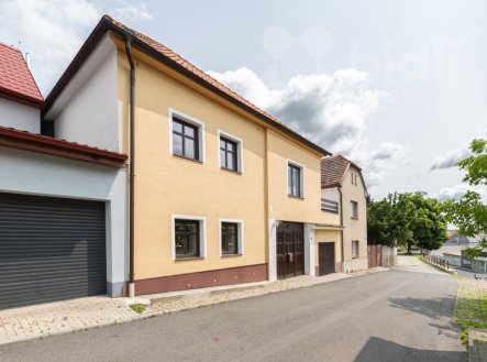 Prodej domu/vily, 237 m² obrázek