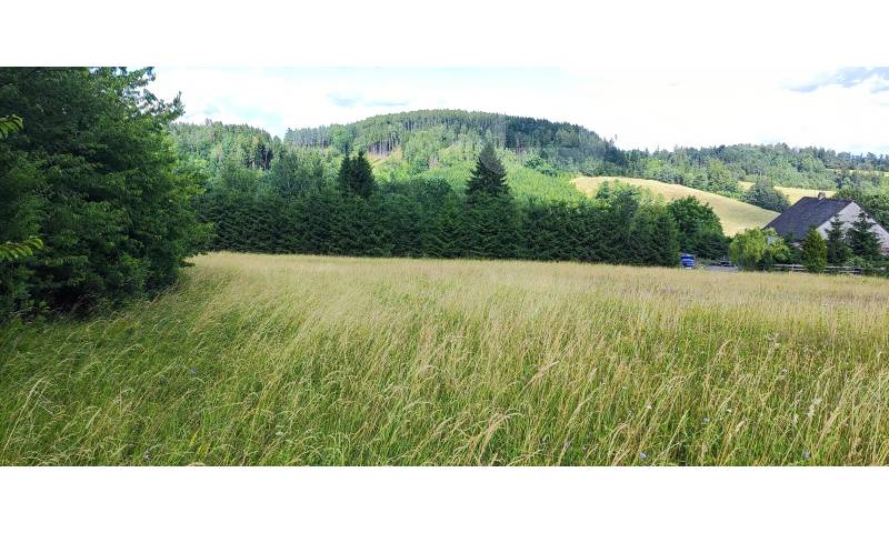 Prodej pozemku 1437m² v Krkonoších pro výstavbu rodinného domu