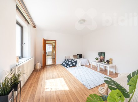 Pronájem bytu, 2+1, 75 m²