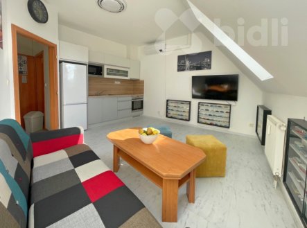Pronájem bytu, 2+kk, 42 m² obrázek