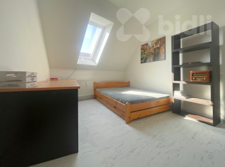 Pronájem bytu, 2+kk, 42 m²