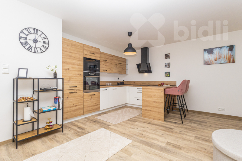 Exkluzivní byt 3+kk, 154 m2 s balkonem a garáží v Českém Brodě