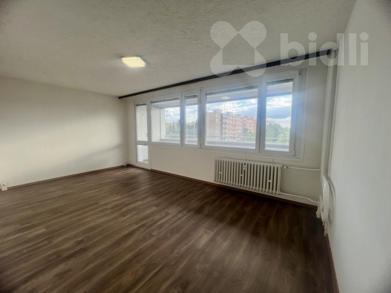 Prodej světlého bytu 3+1/L, vel. 74 m2, Praha 9 - Prosek, Vysočanská ulice
