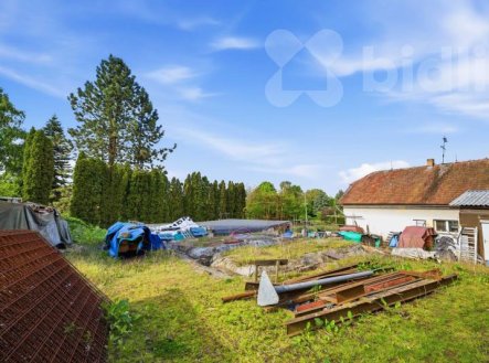 Rozestavěný rodinný dům na výjimečném pozemku v Hulicích | Prodej - dům/vila, 400 m²