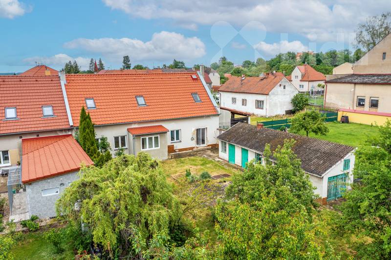 Prodej rodinného domu se zahradou, Krásný dvůr