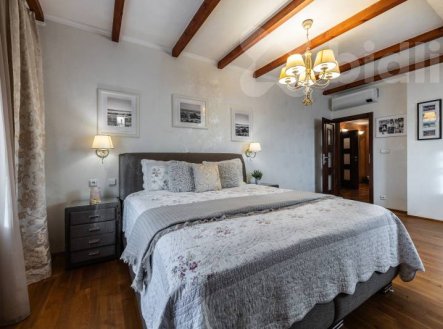 Prodej domu/vily, 283 m²