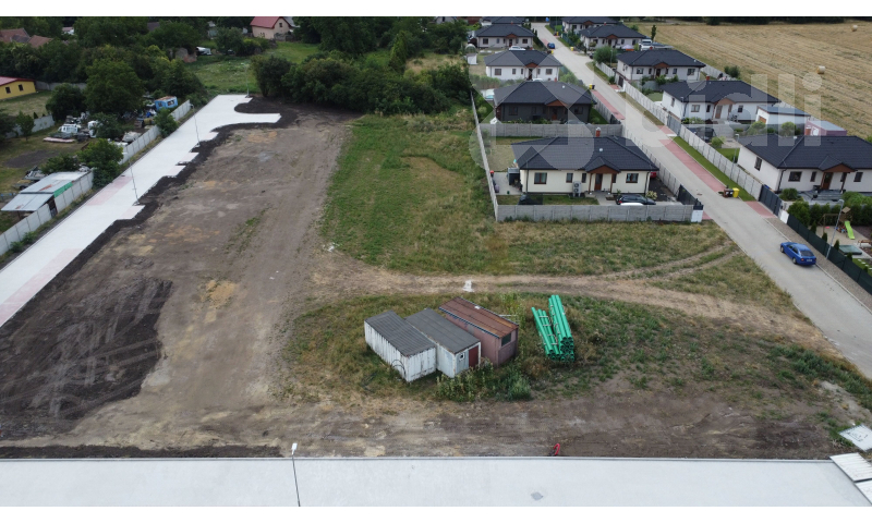 Prodej stavebního pozemku v nové lokalitě Úžice - 827m2