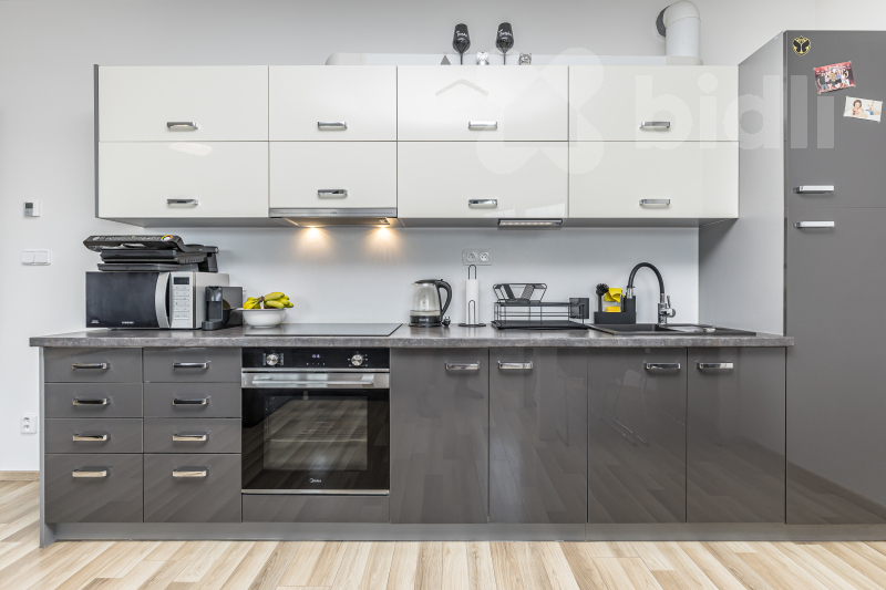Prodej bytu 1+kk, 45 m2; s balkonem | Přezletice