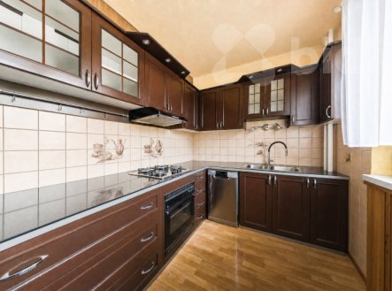 Prodej bytu, 4+1, 82 m²