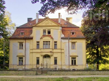 Prodej domu/vily, 900 m²