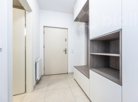 Pronájem bytu, 1+kk, 34 m²