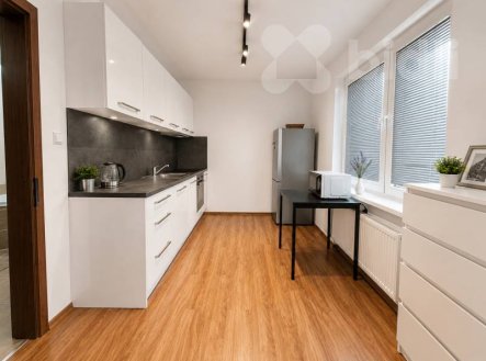 Pronájem bytu, 1+1, 37 m²