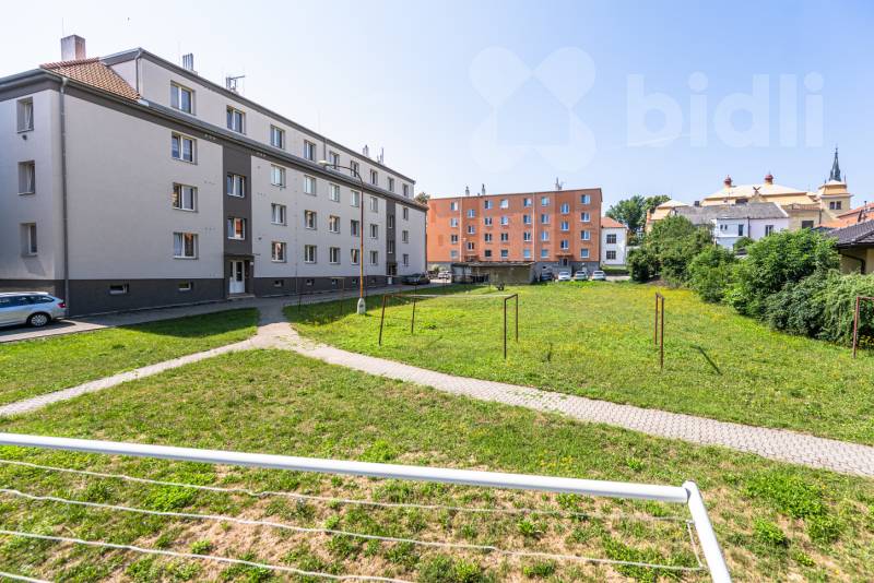 Prodej bytu 2+1 57 m2 + 2x sklep, Jablonského, Čáslav