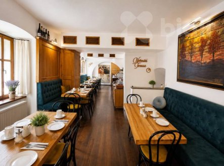 Pronájem restaurace, 300 m²