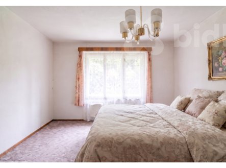 Rodinný dům 5+1 se zahradou a pozemky, Ostřetín | Prodej - dům/vila, 174 m²
