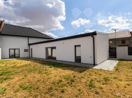 Rodinný dům Hrubčice 183 m2, pozemek 330 m2 | Prodej - dům/vila, 183 m²