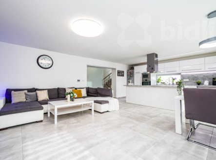 Prodej domu/vily, 299 m²