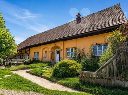 Prodej rozsáhlé venkovské usedlosti 765 m2; s pozemky, Božanov | Prodej - dům/vila, 765 m²