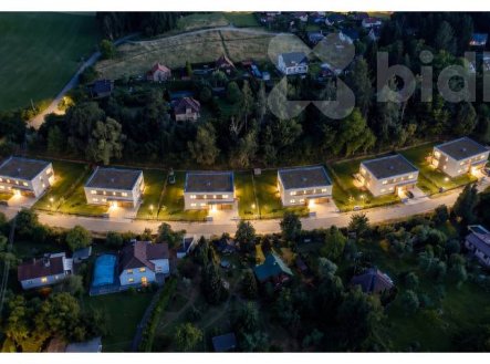 Prodej pozemku pro bydlení, 8 271 m²
