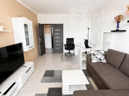 Pronájem bytu, 2+1, 60 m²