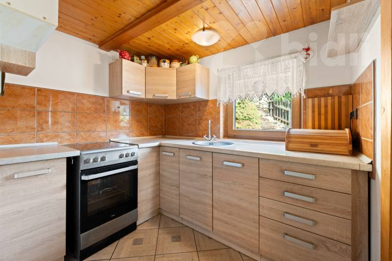 Prodej celoročně obyvatelné chaty 73 m2 pozemek 388 m2, Plzeň-Lhota