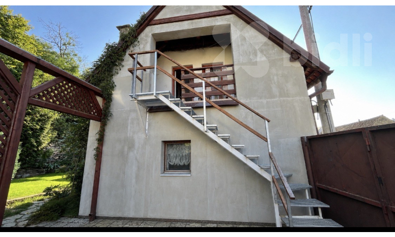 Dvougenerační RD 6+kk bydlení i rekreaci kousek od Prahy, OV, pozemek 315 m2, Choteč u Prahy
