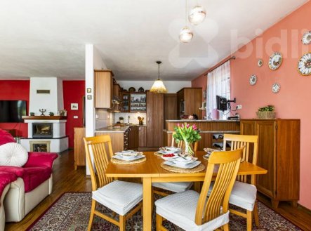 Prodej domu/vily, 345 m²